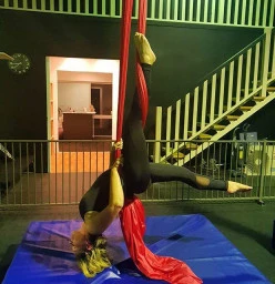 14 Days Unlimited Aerial Silks and Acrobatics for Adults Currumbin Waters Pre Natal Yoga